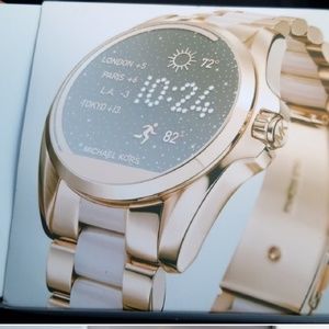 Michael Kors Bradshaw Smartwatch (Rose Gold)
